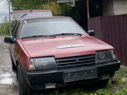ВАЗ 2109 1993 у Хмельницькому на Automoto.ua Червоний ВАЗ 2109, об'ємом двигуна 1.5 л та пробігом 90 тис. км за 1000 $, фото 1 на Automoto.ua