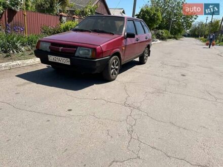 ВАЗ 2109 1993 в Веселиново на Automoto.ua Красный ВАЗ 2109, объемом двигателя 1.5 л и пробегом 150 тыс. км за 1200 $, фото 1 на Automoto.ua