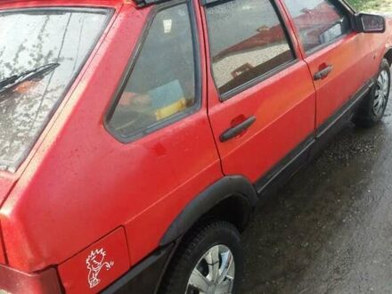 ВАЗ 2109 1993 у Чернівцях на Automoto.ua Червоний ВАЗ 2109, об'ємом двигуна 1.5 л та пробігом 100 тис. км за 1200 $, фото 1 на Automoto.ua