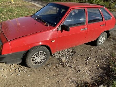 ВАЗ 2109 1993 в Белой Церкве на Automoto.ua Красный ВАЗ 2109, объемом двигателя 1.3 л и пробегом 150 тыс. км за 850 $, фото 1 на Automoto.ua