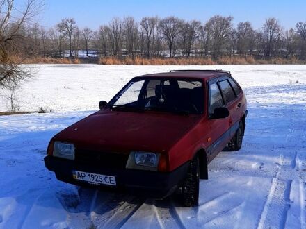 ВАЗ 2109 1993 в Запорожье на Automoto.ua Красный ВАЗ 2109, объемом двигателя 1.5 л и пробегом 0 тыс. км за 1100 $, фото 1 на Automoto.ua