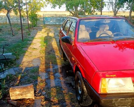 Красный ВАЗ 2109, объемом двигателя 1.3 л и пробегом 335 тыс. км за 900 $, фото 1 на Automoto.ua