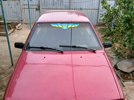 ВАЗ 2109 1993 в Николаеве на Automoto.ua Красный ВАЗ 2109, объемом двигателя 1.5 л и пробегом 0 тыс. км за 720 $, фото 1 на Automoto.ua