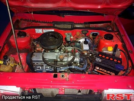 Красный ВАЗ 2109, объемом двигателя 1.3 л и пробегом 100 тыс. км за 2000 $, фото 1 на Automoto.ua