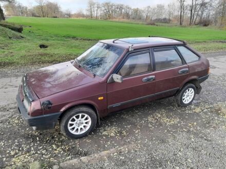 Красный ВАЗ 2109, объемом двигателя 1.5 л и пробегом 3 тыс. км за 1400 $, фото 1 на Automoto.ua
