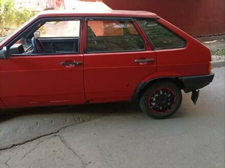 Червоний ВАЗ 2109, об'ємом двигуна 1.5 л та пробігом 400 тис. км за 1000 $, фото 1 на Automoto.ua