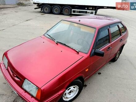 Красный ВАЗ 2109, объемом двигателя 1.5 л и пробегом 700 тыс. км за 1900 $, фото 1 на Automoto.ua
