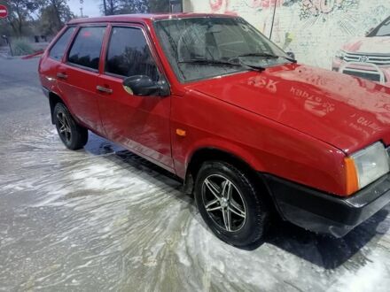 Красный ВАЗ 2109, объемом двигателя 0 л и пробегом 300 тыс. км за 905 $, фото 1 на Automoto.ua