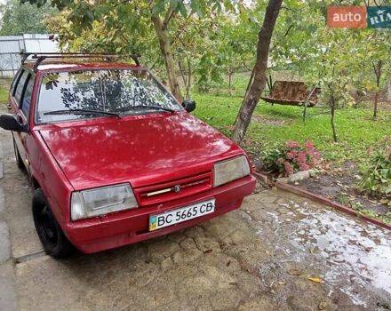 Красный ВАЗ 2109, объемом двигателя 0 л и пробегом 256 тыс. км за 550 $, фото 1 на Automoto.ua