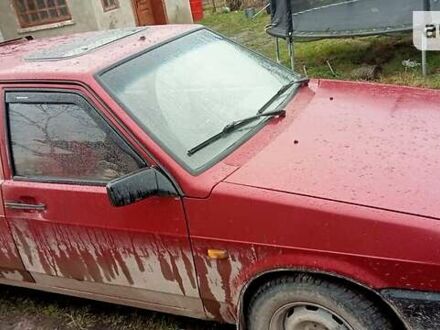 ВАЗ 2109 1994 у Львові на Automoto.ua Червоний ВАЗ 2109, об'ємом двигуна 1.3 л та пробігом 45 тис. км за 1000 $, фото 1 на Automoto.ua