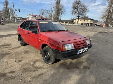ВАЗ 2109 1994 у Хмельницькому на Automoto.ua Червоний ВАЗ 2109, об'ємом двигуна 1.1 л та пробігом 195 тис. км за 800 $, фото 1 на Automoto.ua