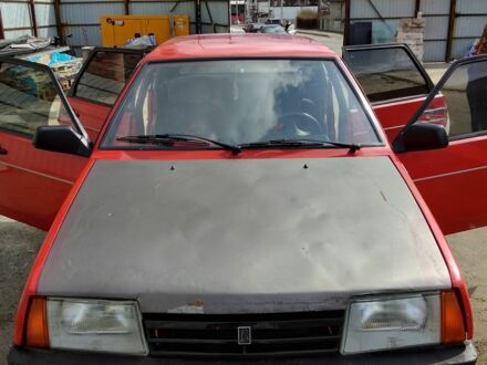 Красный ВАЗ 2109, объемом двигателя 0.15 л и пробегом 999 тыс. км за 950 $, фото 1 на Automoto.ua