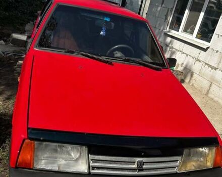 Красный ВАЗ 2109, объемом двигателя 1.5 л и пробегом 300 тыс. км за 1200 $, фото 1 на Automoto.ua