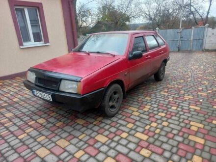 Красный ВАЗ 2109, объемом двигателя 1.5 л и пробегом 240 тыс. км за 700 $, фото 1 на Automoto.ua