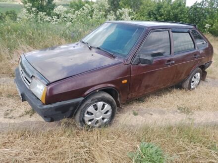 ВАЗ 2109 1995 в Новомиргороде на Automoto.ua Красный ВАЗ 2109, объемом двигателя 1.5 л и пробегом 100 тыс. км за 850 $, фото 1 на Automoto.ua