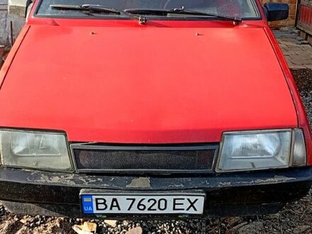 Красный ВАЗ 2109, объемом двигателя 1.5 л и пробегом 150 тыс. км за 899 $, фото 1 на Automoto.ua
