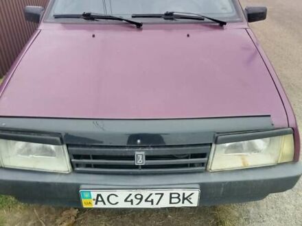 Красный ВАЗ 2109, объемом двигателя 1.5 л и пробегом 400 тыс. км за 1100 $, фото 1 на Automoto.ua