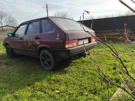 Красный ВАЗ 2109, объемом двигателя 1.5 л и пробегом 100 тыс. км за 1350 $, фото 1 на Automoto.ua