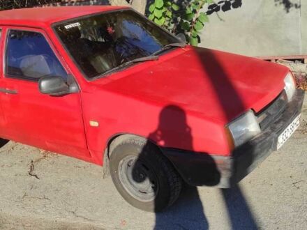 ВАЗ 2109 1996 в Никополе на Automoto.ua Красный ВАЗ 2109, объемом двигателя 1.5 л и пробегом 73 тыс. км за 900 $, фото 1 на Automoto.ua