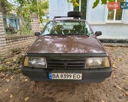 ВАЗ 2109 1996 в Николаеве на Automoto.ua Красный ВАЗ 2109, объемом двигателя 1.6 л и пробегом 320 тыс. км за 1186 $, фото 1 на Automoto.ua