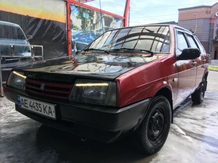 Красный ВАЗ 2109, объемом двигателя 1.5 л и пробегом 300 тыс. км за 1335 $, фото 1 на Automoto.ua