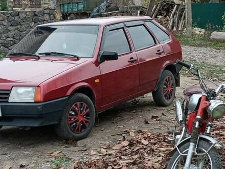 ВАЗ 2109 1997 у Жмеренке на Automoto.ua Червоний ВАЗ 2109, об'ємом двигуна 1.5 л та пробігом 110 тис. км за 1900 $, фото 1 на Automoto.ua
