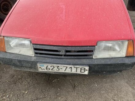 ВАЗ 2109 1997 в Стрые на Automoto.ua Красный ВАЗ 2109, объемом двигателя 1.3 л и пробегом 2 тыс. км за 239 $, фото 1 на Automoto.ua