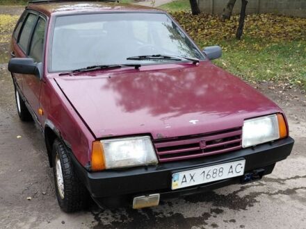 Червоний ВАЗ 2109, об'ємом двигуна 1.5 л та пробігом 300 тис. км за 650 $, фото 1 на Automoto.ua