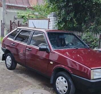 ВАЗ 2109 1998 у Чернівцях на Automoto.ua Червоний ВАЗ 2109, об'ємом двигуна 1.5 л та пробігом 180 тис. км за 1200 $, фото 1 на Automoto.ua