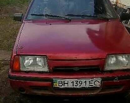 ВАЗ 2109 1998 у Одесі на Automoto.ua Червоний ВАЗ 2109, об'ємом двигуна 1.5 л та пробігом 258 тис. км за 1000 $, фото 1 на Automoto.ua