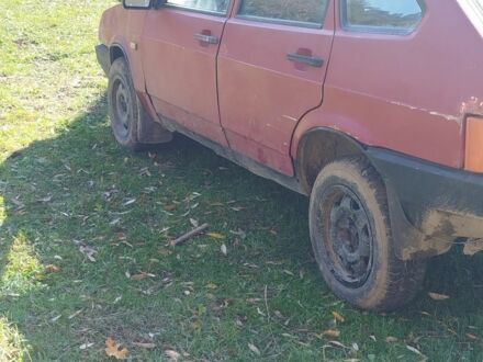 ВАЗ 2109 2000 в Стрые на Automoto.ua Красный ВАЗ 2109, объемом двигателя 0 л и пробегом 2 тыс. км за 240 $, фото 1 на Automoto.ua