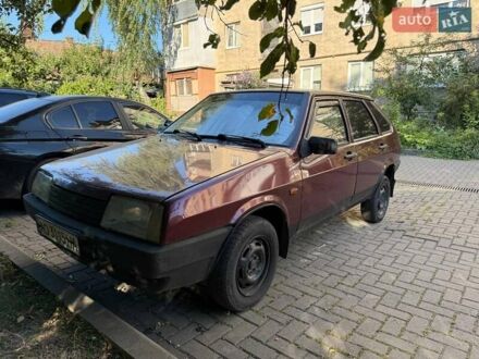 Красный ВАЗ 2109, объемом двигателя 1.5 л и пробегом 346 тыс. км за 1400 $, фото 1 на Automoto.ua