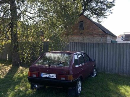 Красный ВАЗ 2109, объемом двигателя 1.5 л и пробегом 250 тыс. км за 1428 $, фото 1 на Automoto.ua