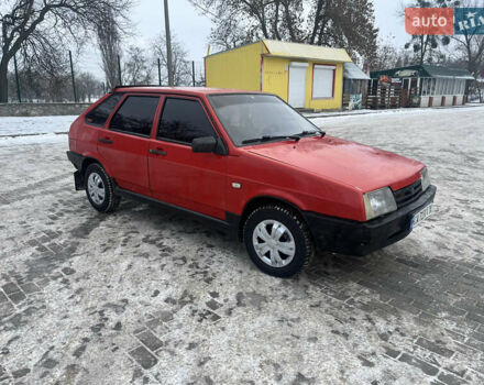 Красный ВАЗ 2109, объемом двигателя 1.5 л и пробегом 300 тыс. км за 1250 $, фото 1 на Automoto.ua