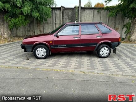 Красный ВАЗ 2109, объемом двигателя 1.6 л и пробегом 185 тыс. км за 1650 $, фото 1 на Automoto.ua