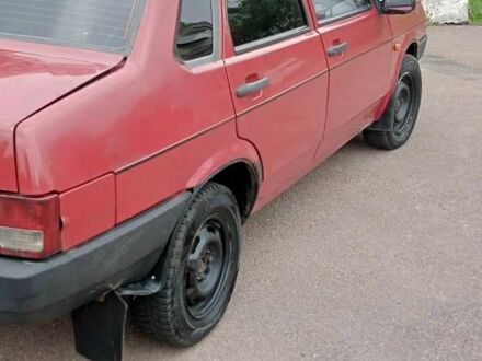 ВАЗ 2109 2008 в Конотопе на Automoto.ua Красный ВАЗ 2109, объемом двигателя 1.6 л и пробегом 120 тыс. км за 1800 $, фото 1 на Automoto.ua