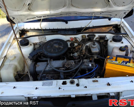 ВАЗ 2109 1988 в Новомосковске на Automoto.ua ВАЗ 2109, объемом двигателя 1.3 л и пробегом 0 тыс. км за 1000 $, фото 8 на Automoto.ua