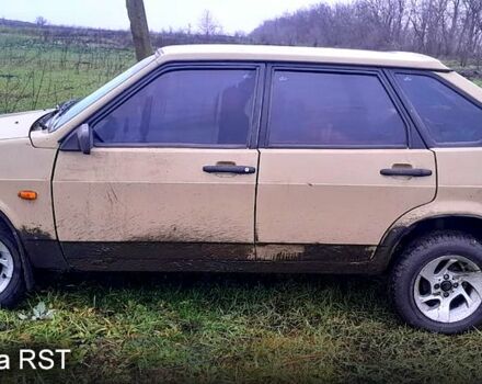 ВАЗ 2109, об'ємом двигуна 1.5 л та пробігом 200 тис. км за 1180 $, фото 1 на Automoto.ua