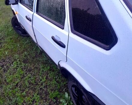 ВАЗ 2109 1992 в Сумах на Automoto.ua ВАЗ 2109, объемом двигателя 1.5 л и пробегом 0 тыс. км за 1100 $, фото 2 на Automoto.ua