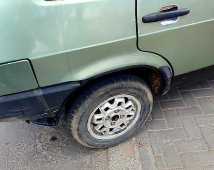 ВАЗ 2109, объемом двигателя 13 л и пробегом 333 тыс. км за 800 $, фото 10 на Automoto.ua