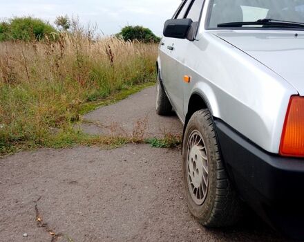 ВАЗ 2109, объемом двигателя 1.5 л и пробегом 206 тыс. км за 1500 $, фото 5 на Automoto.ua