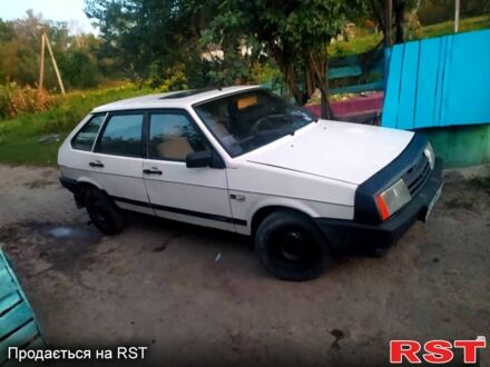 ВАЗ 2109 1987 в Житомире на Automoto.ua ВАЗ 2109, объемом двигателя 1.3 л и пробегом 200 тыс. км за 1070 $, фото 1 на Automoto.ua