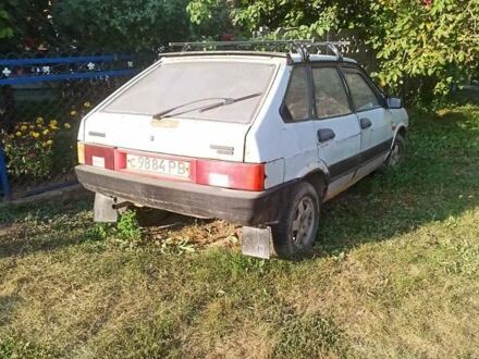 ВАЗ 2109 1988 у Здолбунове на Automoto.ua ВАЗ 2109, об'ємом двигуна 0 л та пробігом 300 тис. км за 700 $, фото 1 на Automoto.ua