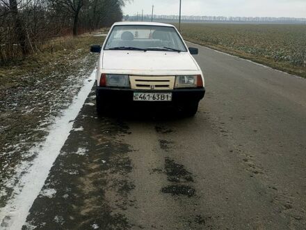 ВАЗ 2109 1988 у Погребище на Automoto.ua ВАЗ 2109, об'ємом двигуна 15 л та пробігом 0 тис. км за 400 $, фото 1 на Automoto.ua