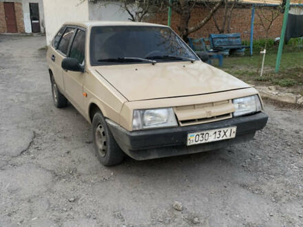 ВАЗ 2109 1988 в Красилове на Automoto.ua ВАЗ 2109, объемом двигателя 0 л и пробегом 330 тыс. км за 700 $, фото 1 на Automoto.ua