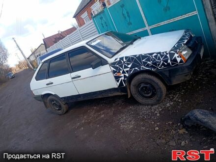 ВАЗ 2109 1989 в Золочеве на Automoto.ua ВАЗ 2109, объемом двигателя 13 л и пробегом 0 тыс. км за 800 $, фото 1 на Automoto.ua