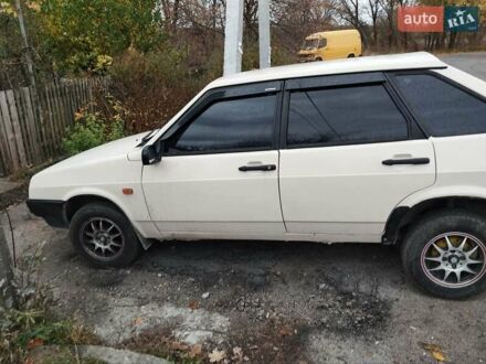 ВАЗ 2109 1990 у Запоріжжя на Automoto.ua ВАЗ 2109, об'ємом двигуна 1.5 л та пробігом 100 тис. км за 2000 $, фото 1 на Automoto.ua
