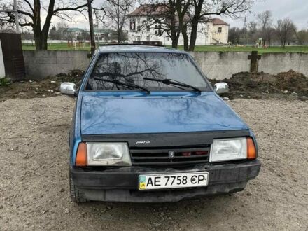 ВАЗ 2109 1992 у Харкові на Automoto.ua ВАЗ 2109, об'ємом двигуна 0 л та пробігом 123 тис. км за 900 $, фото 1 на Automoto.ua