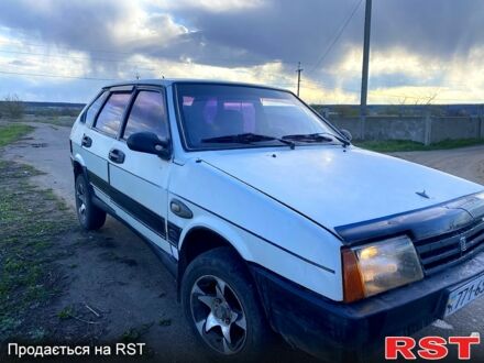 ВАЗ 2109 1993 у Баштанке на Automoto.ua ВАЗ 2109, об'ємом двигуна 15 л та пробігом 123 тис. км за 750 $, фото 1 на Automoto.ua