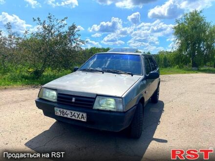 ВАЗ 2109 1993 в Лозовой на Automoto.ua ВАЗ 2109, объемом двигателя 1.6 л и пробегом 88 тыс. км за 1350 $, фото 1 на Automoto.ua